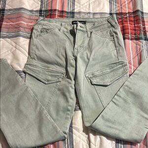 TRUE RELIGION- Palladium Light Green Cargo Pants